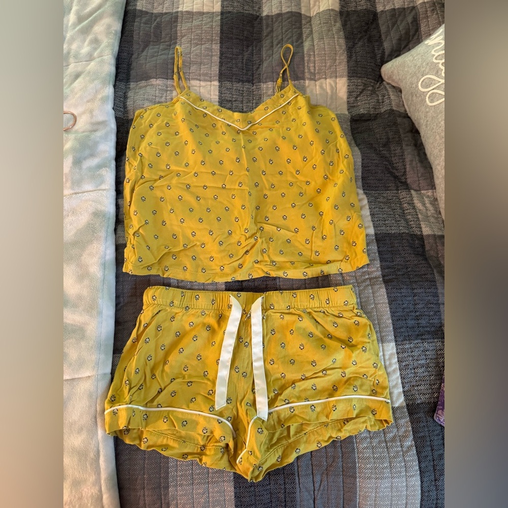 matching sleep set from Old Navy